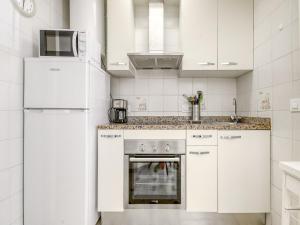 Apartment in Rosas near Platja de Roses Beach