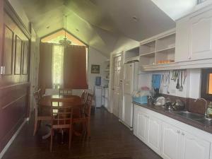 4th Floor- 2Br Unit Sorrounded with Trees Inisde Camp John Hay