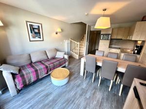 Appartement skis aux pieds à Flaine avec parking et piscine - FR-1-425-227