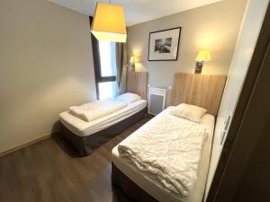 Appartement skis aux pieds à Flaine avec parking et piscine - FR-1-425-227