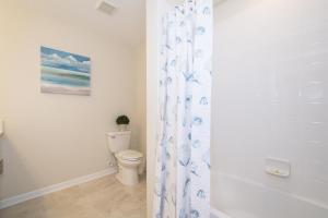 4721-207HM STOREY LAKE, CONDO 22 GARDEN VIEW