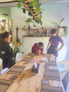 Positive Energy Homestay and Guide in Chiangkhan