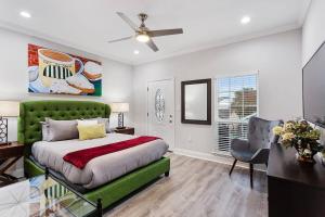 Colorful 5 Bedroom Home near Superdome