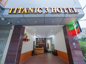 TITANIC 3 HOTEL