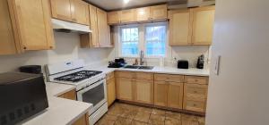 Private 3 bedroom Home in Los Angeles - Gardena, California