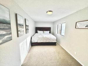 Bothell River house