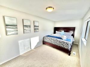 Bothell River house