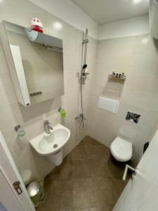 Pirin Cozy Escape 8 min walk from ski lift - Private Apartment Grand Bansko 1