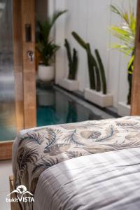 The White Hill Villa by Bukit Vista