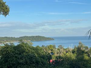 Davids Hostel & Restaurant