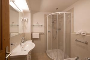 One-Bedroom Standard Apartment