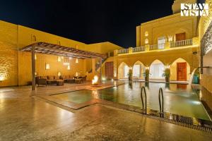 StayVista at Pearl of the Dunes with Pool & Jacuzzi