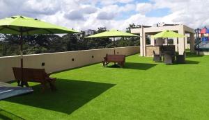 Modern, fully furnished 2BD apt