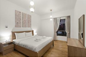 Luxe 2BR with Marina View in JBR and Walk to the Beach