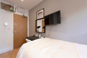 Tiny Yet Perfect Studio Apartment