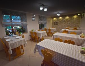 Pokoje i Apartamenty U DRAGONKA Śniadania i Obiady