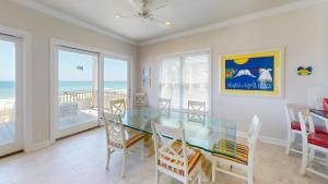 A Place of Grace-Sunset Beach-Beachfront-Pet Friendly-Community pool