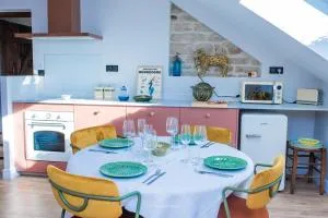 Gîte dans une ancienne ferme avec piscine - 塔朗