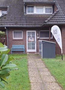 Ferienhaus Möwennest 18, Butjadingen, Tossens, Sauna, Strandkorb, Nordsee, 3 SZ, bis 8 Gäste plus 2 Kleinkinder