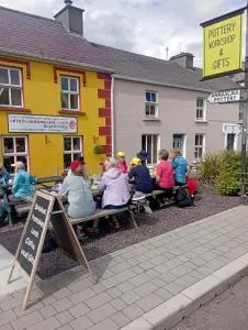 Stay in Annascaul Village at Aido's - 安纳斯考尔