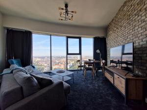 HANZA TOWER 22 floor - 3 rooms