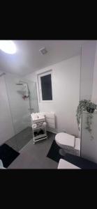 La home White Jacuzzi