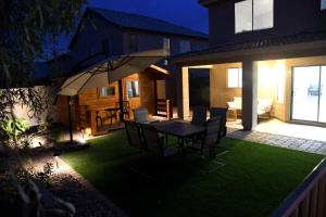 4 Season Spa Heated Dream Pool Jacuzzi Sauna