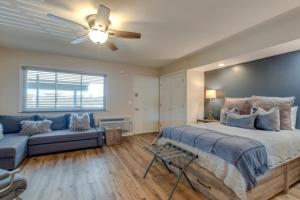 Urban Hideaway Cozy Studio with Pool Access