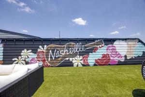 Nashvilla Townhome Gigantic Rooftop Pure Luxury