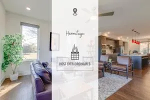 Sleek Large Retreat 9 Beds Modern Kitchen - ماونت جولييت