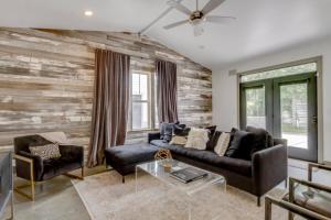 Nashville Dreamer - Mins To Downtown - 3br 2.5bath
