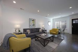 West Side Charmer Convenient Location