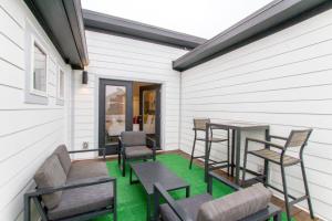 Stylish Luxury Private Rooftop Space Hillsboro