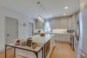 Music City Finest in Edgehill 2500 Square Feet