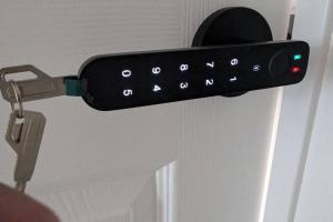 PALO ALTO SUITE 4 private bath and entrance Near Stanford 2 Twin beds