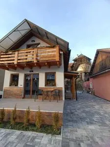 Chata pod zvonicou - Hronec