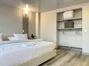 Apartamento 7, Parque de la 93