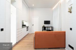 Dandelion Apartments Avalon