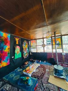 Shambhala THD