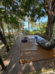 Sunny Cove Beach Resort Koh Phayam