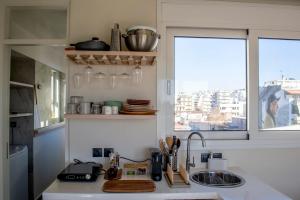 Studio with Acropolis View at Platia Avdi