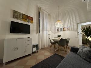 Ambrogio 33 - three bedrooms three bathrooms