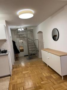 Masionette Wohnung in Weinregion 30 min südlich von Wien