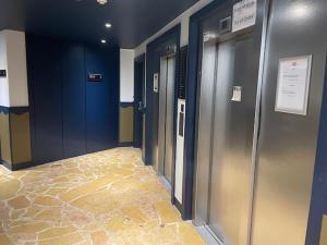 ApparthotelParisDefenseArenaElyseeEiffel