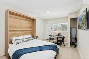 Charming & Stylish Tempe Studio