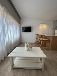 Apto nuevo a una cuadra del mar