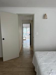 Apto nuevo a una cuadra del mar