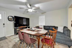 9 guest house in Louisville