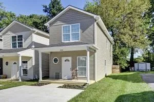 Newly Built Home Near Downtown Louisville - 谢泼兹维尔
