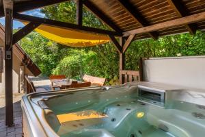 Tiltott Rengeteg Vendégház